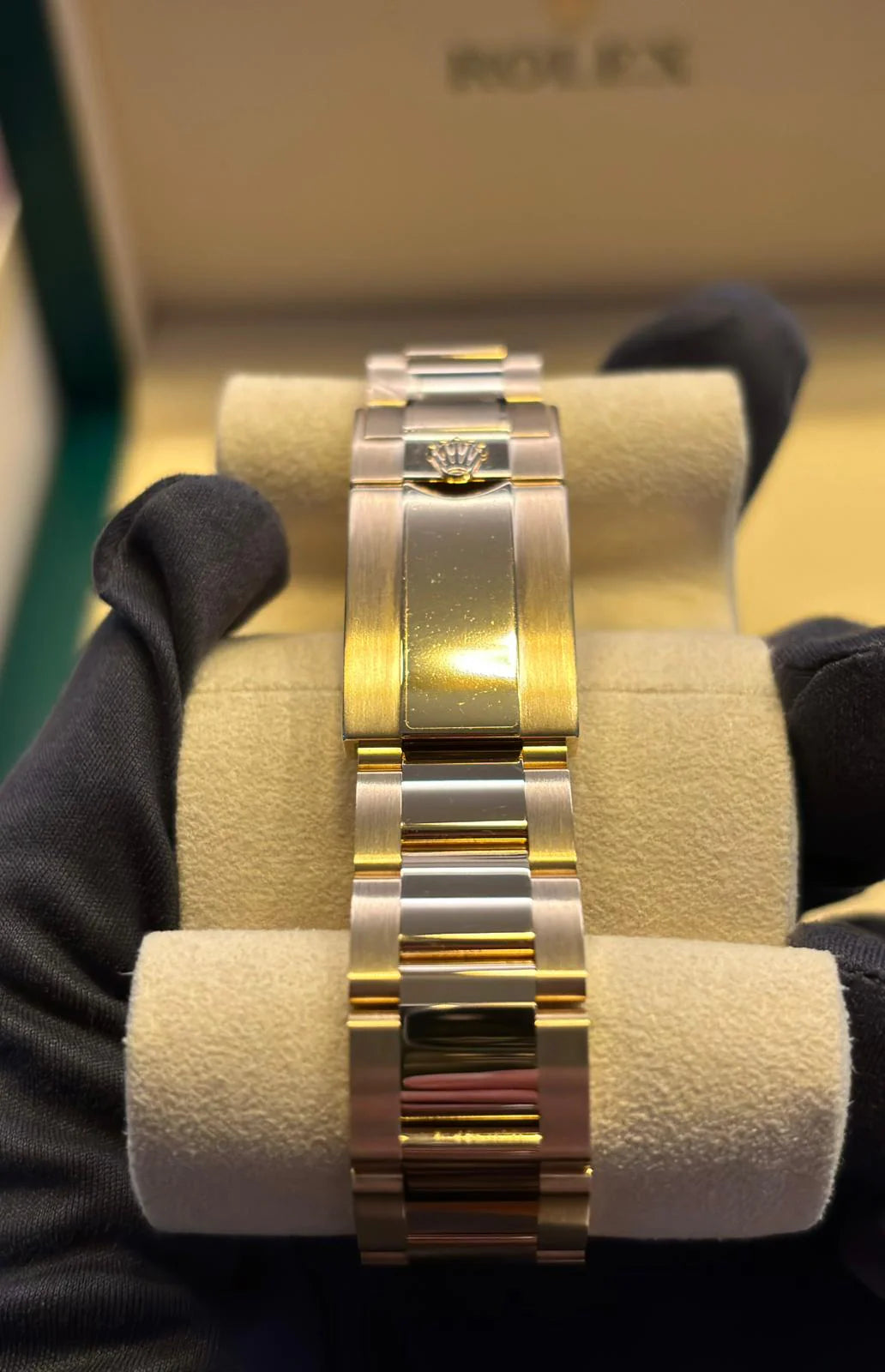 Rolex Cosmograph Daytona 18K Yellow Gold Men's Watch, 116508